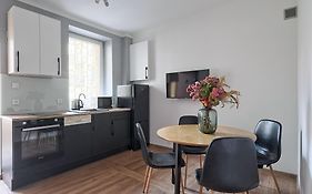 Modern And Cozy - City Center - Dobra 27
